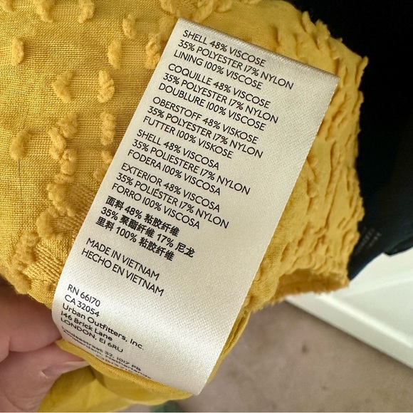 Anthropologie Floral Skirt in Gold Size 8 - Picture 11 of 11